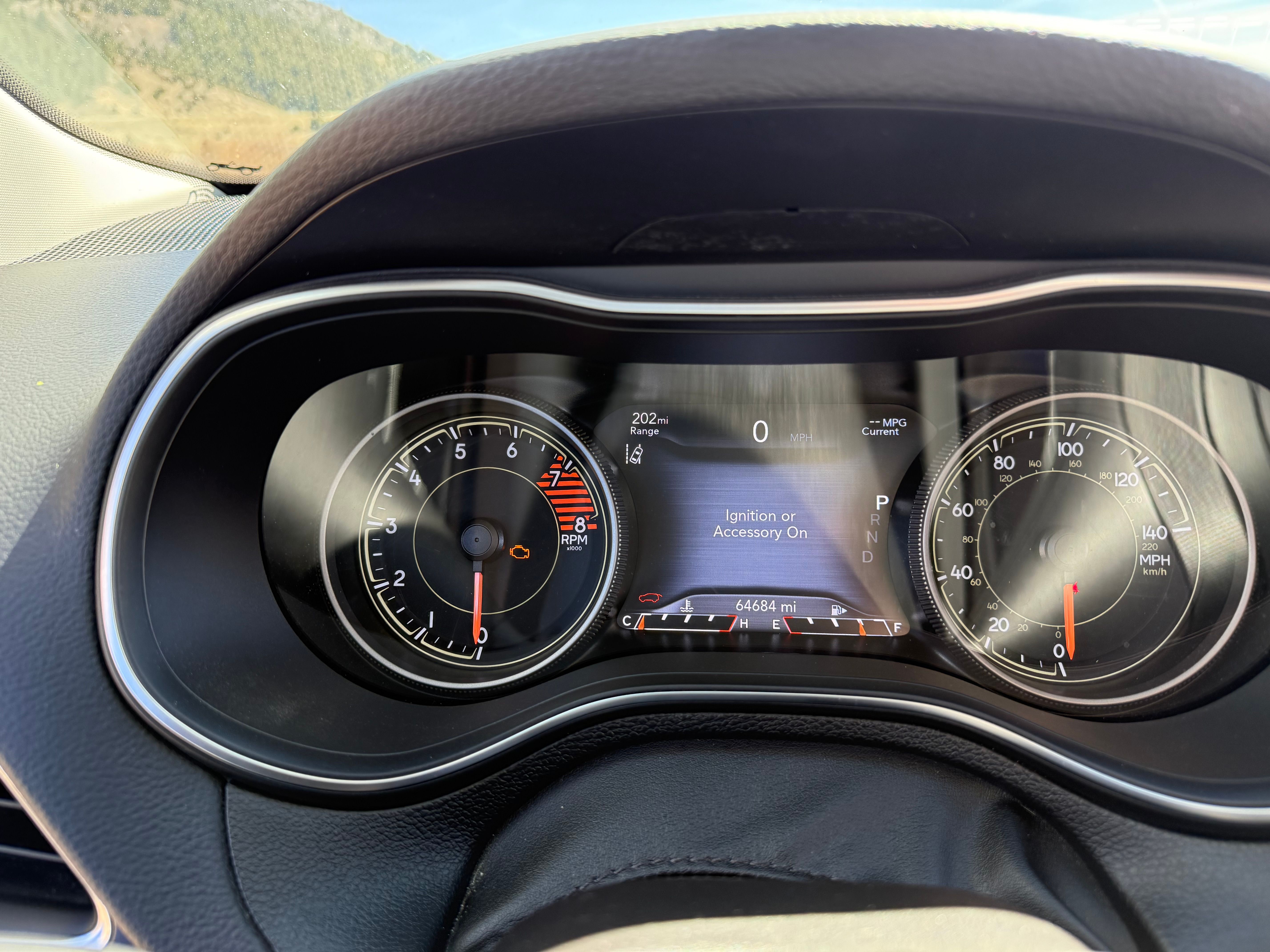 Used 2019 Jeep Cherokee Trailhawk AWD/4WD image 2
