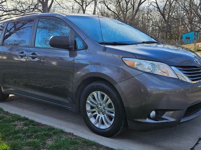 Used 2012 Toyota Sienna XLE