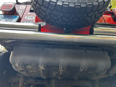 Used 2005 Jeep Wrangler X w/ Rocky Mountain Edition Group image 21