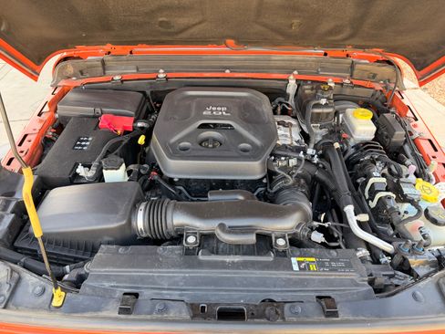 Used 2018 Jeep Wrangler Unlimited Sport S image 16