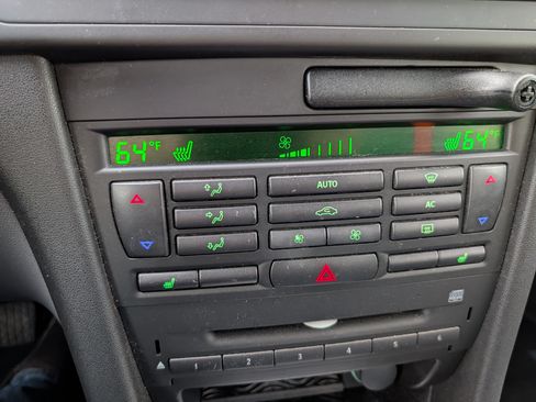 Used 2006 Saab 9-3 Aero image 12