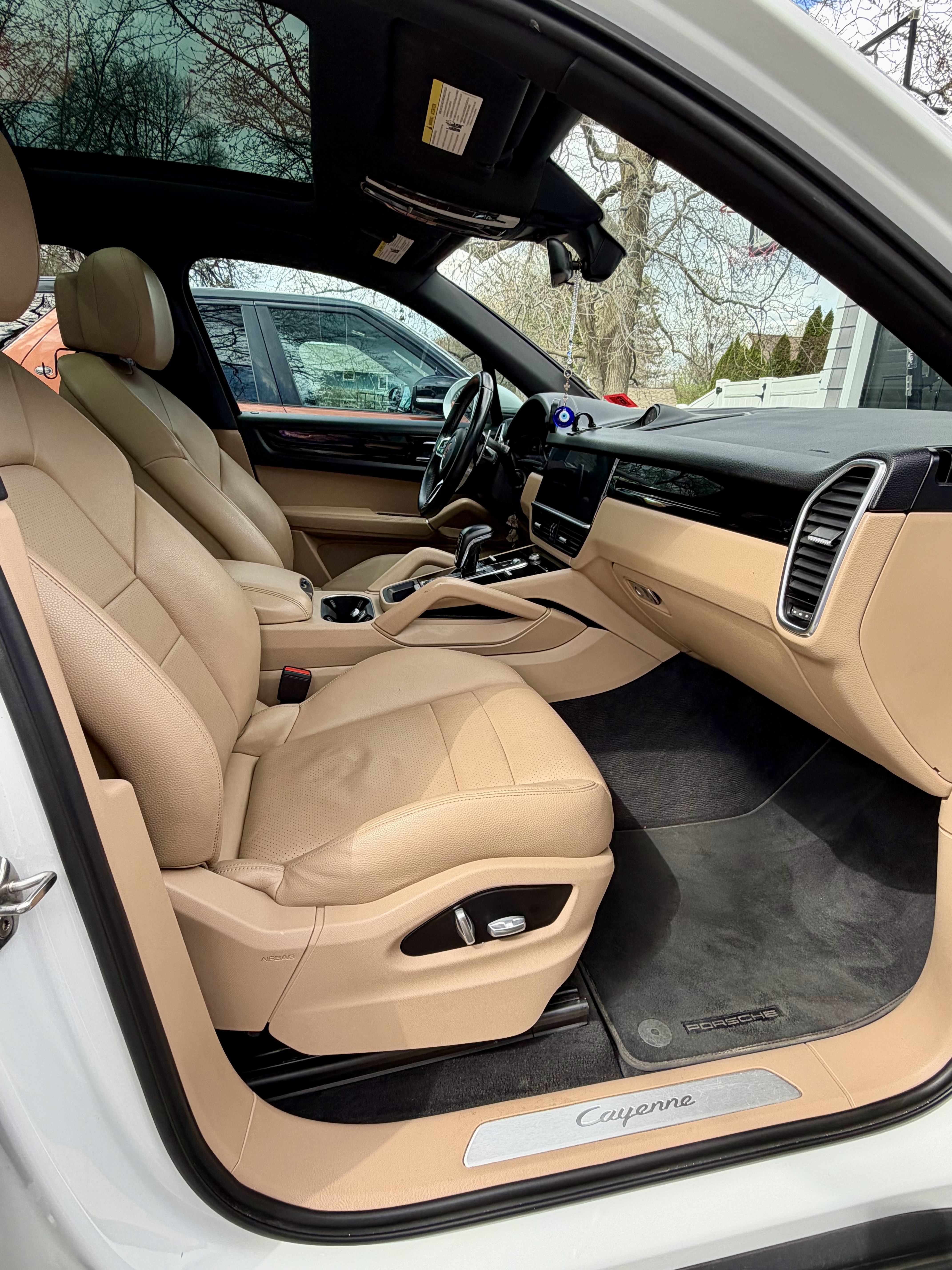 Used 2020 Porsche Cayenne AWD/4WD image 8