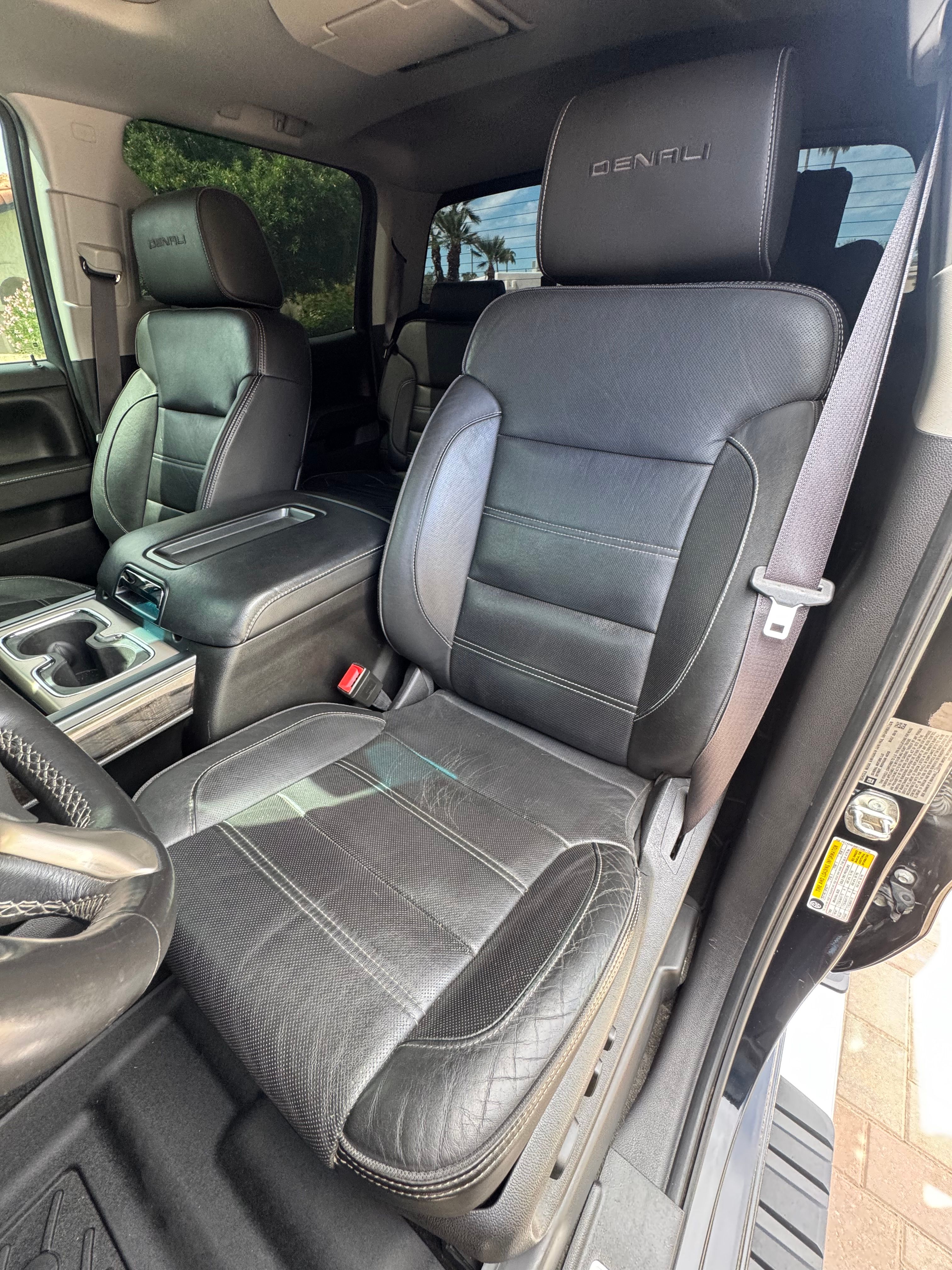 Used 2015 GMC Sierra 3500 Denali w/ Duramax Plus Package AWD/4WD image 27