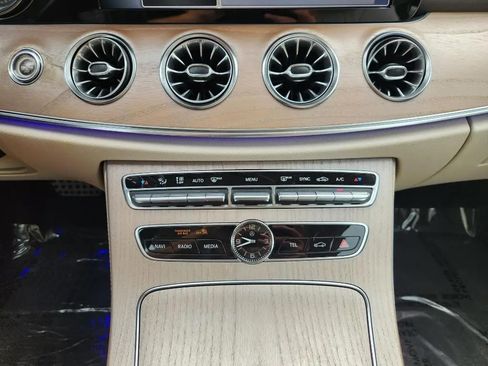 Used 2018 Mercedes-Benz E 400 4MATIC Coupe image 16