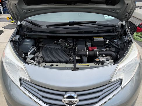 Used 2015 Nissan Versa Note SV FWD image 6