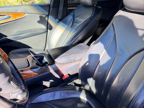 Used 2016 Lincoln MKX Reserve w/ Technology Package image 6