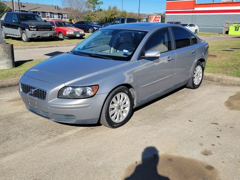 Used 2005 Volvo S40 2.4i image 4