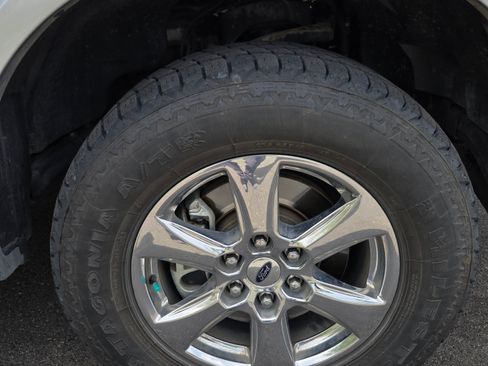 Used 2018 Ford F150 Lariat AWD/4WD image 11
