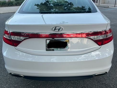 Used 2017 Hyundai Azera FWD image 5