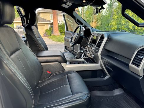 Used 2020 Ford F150 Lariat w/ Equipment Group 502A Luxury image 20