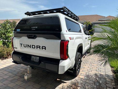 Used 2022 Toyota Tundra SR5 AWD/4WD image 9