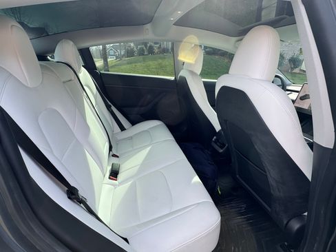 Used 2021 Tesla Model 3 Long Range image 5