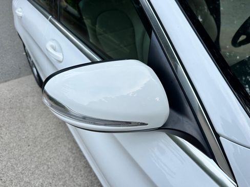 Used 2015 Mercedes-Benz C 300 Sedan image 21