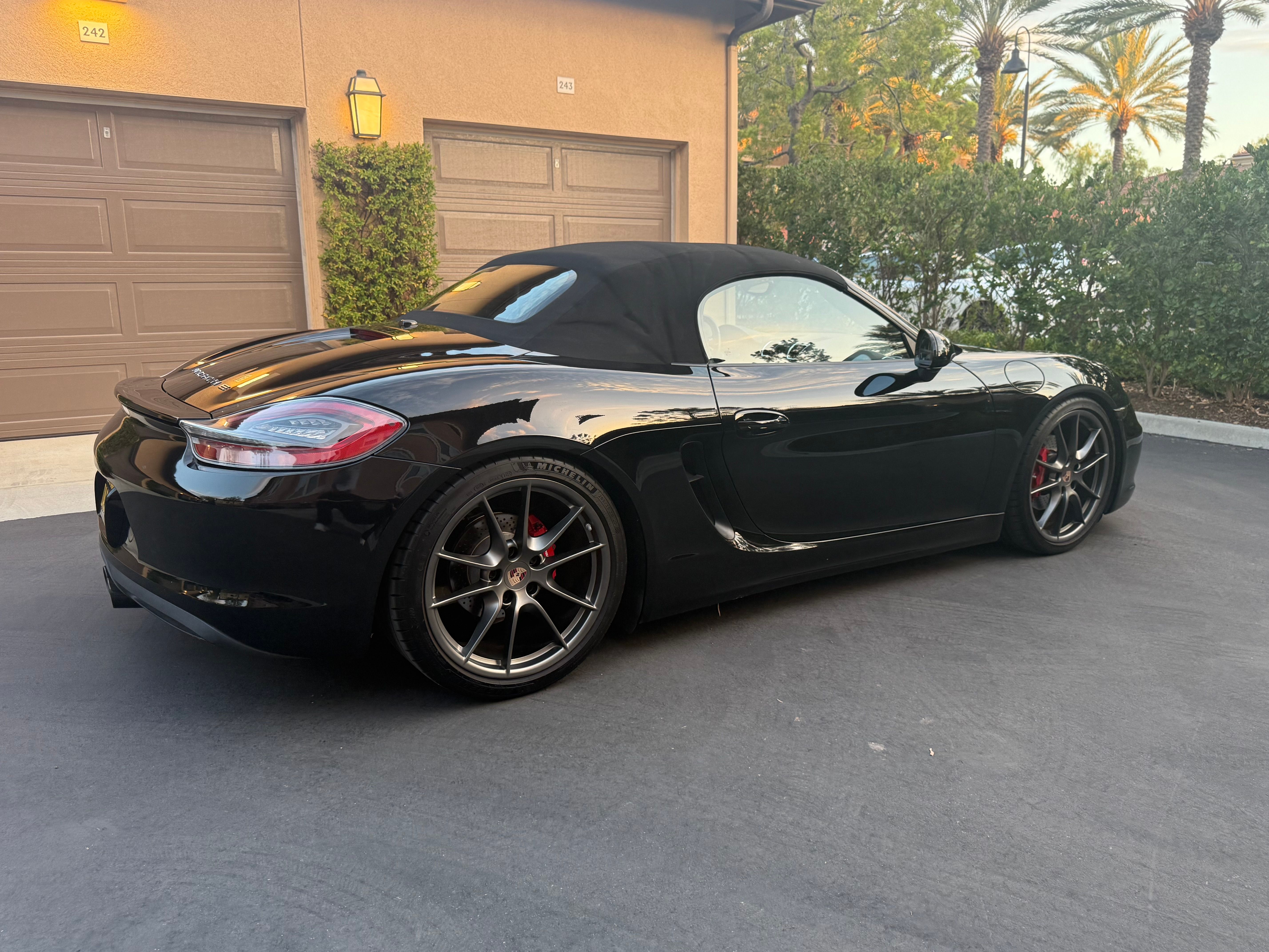 Used 2014 Porsche Boxster RWD image 5
