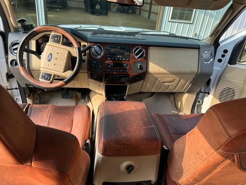 Used 2008 Ford F250 King Ranch image 8