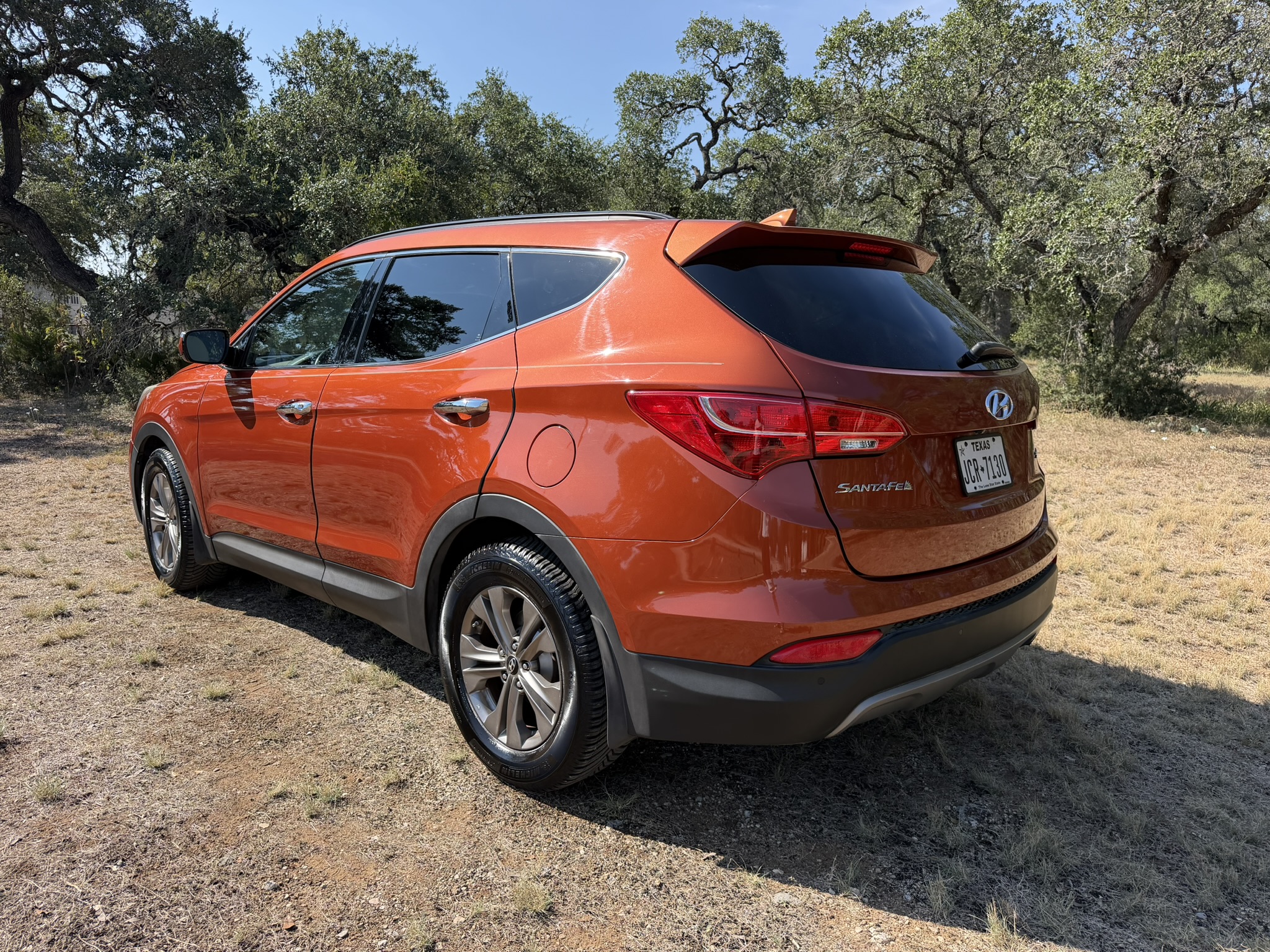 Used 2015 Hyundai Santa Fe Sport w/ Option Group 04 FWD image 11