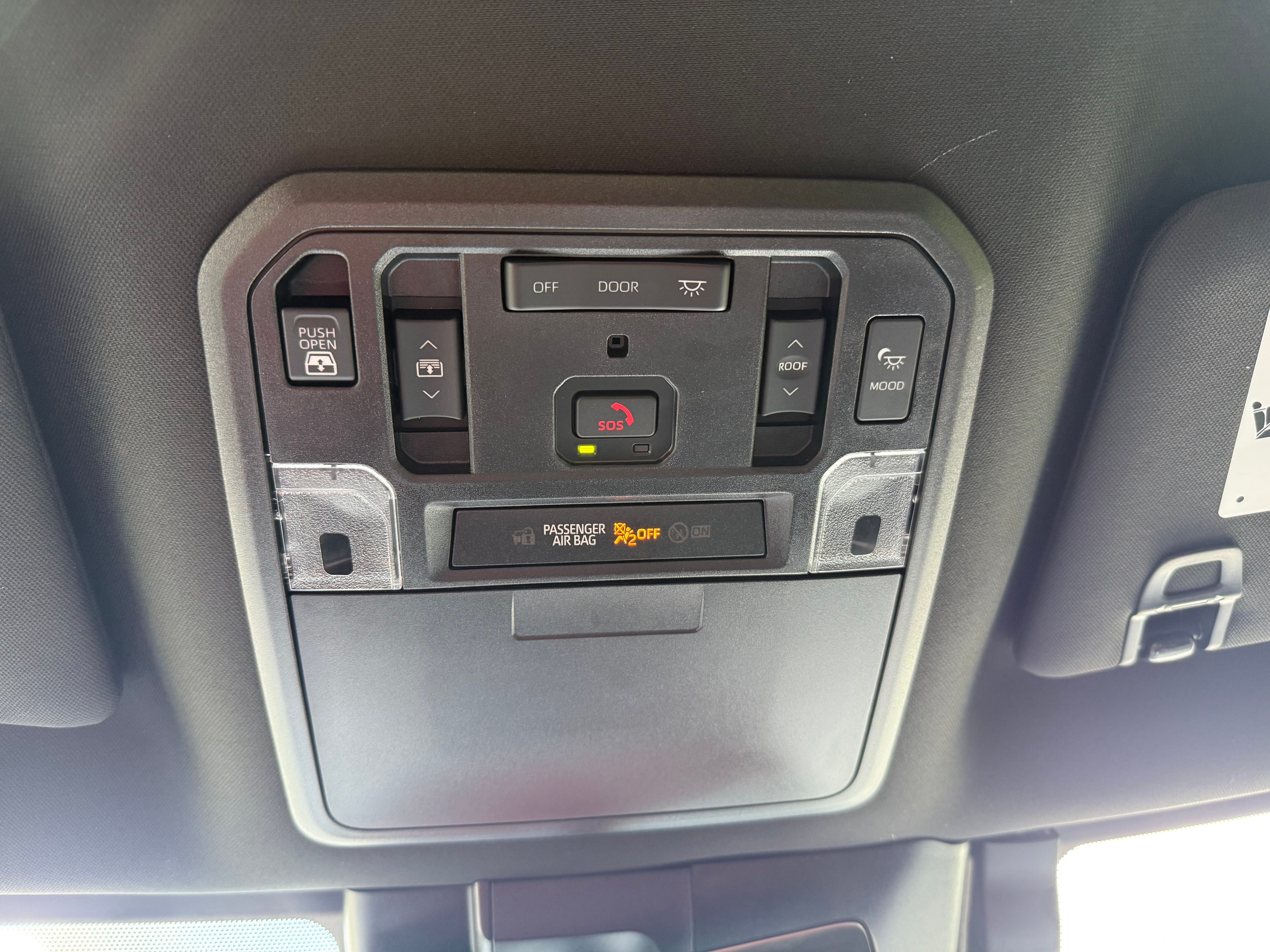 Used 2025 Toyota Tundra Platinum w/ Tow Tech Package AWD/4WD image 9