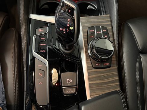 Used 2018 BMW 530e image 20