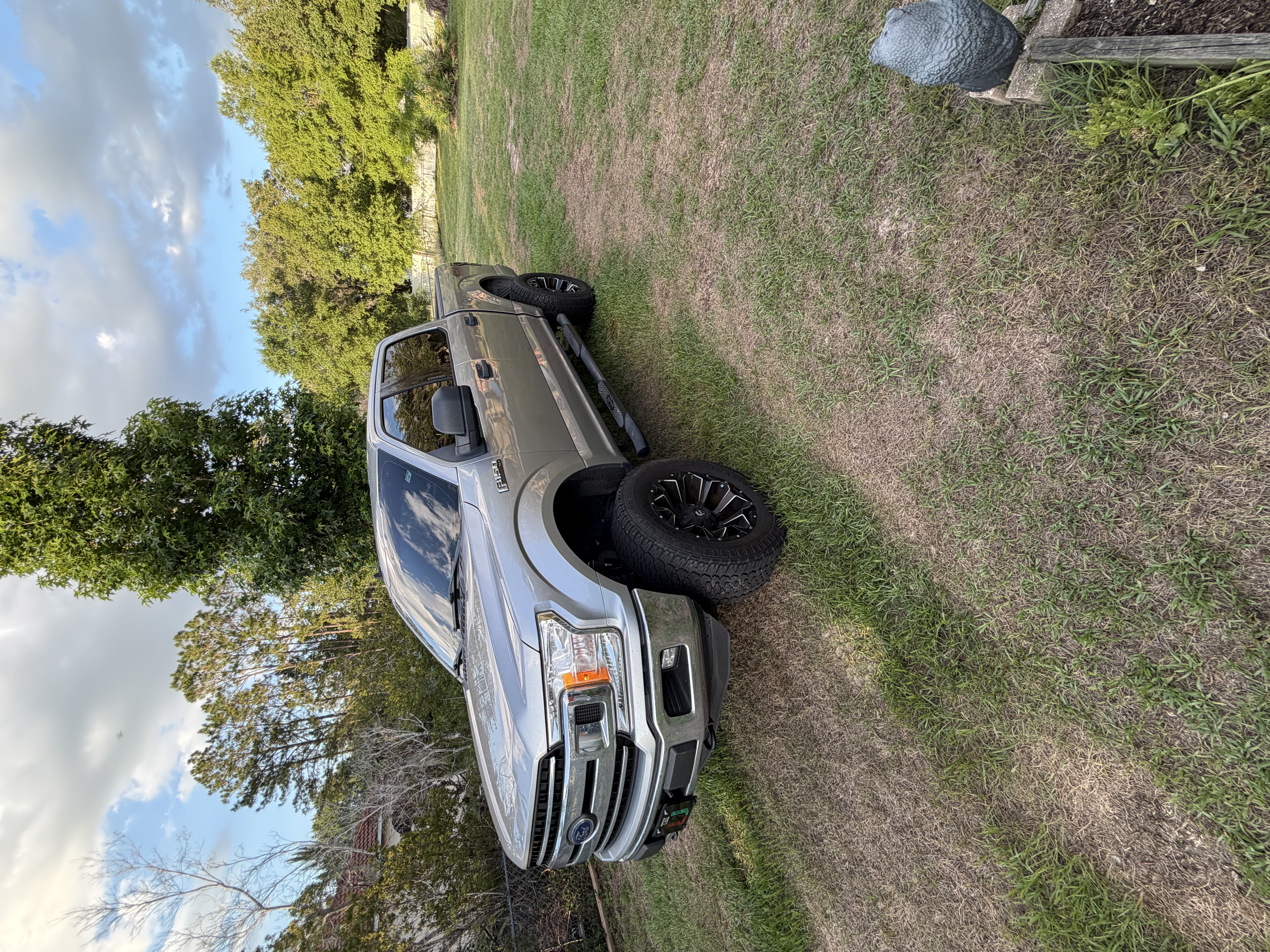 Used 2020 Ford F150 XLT w/ Trailer Tow Package AWD/4WD image 1