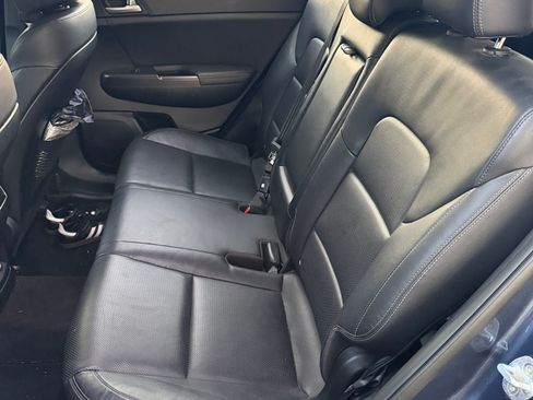 Used 2017 Kia Sportage EX w/ EX Technology Package image 13