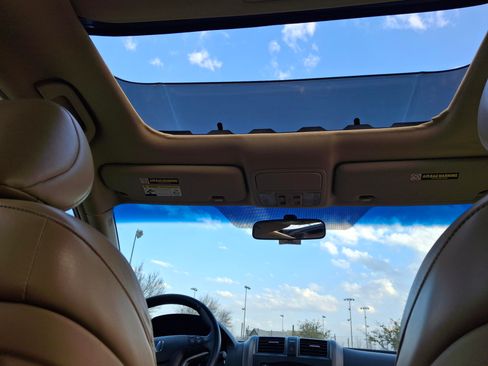 Used 2011 Honda CR-V EX-L image 15