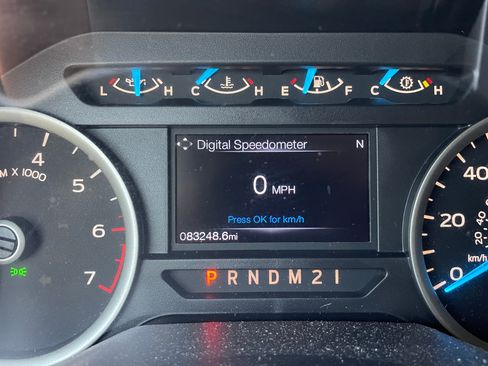 Used 2016 Ford F150 XLT w/ Equipment Group 301A Mid RWD image 9