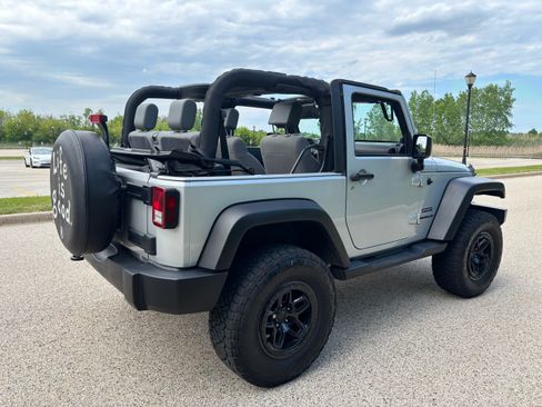 Used 2010 Jeep Wrangler Sport AWD/4WD image 14