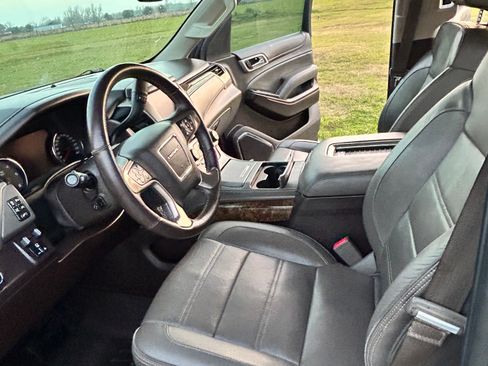 Used 2016 GMC Yukon Denali w/ Open Road Package image 25