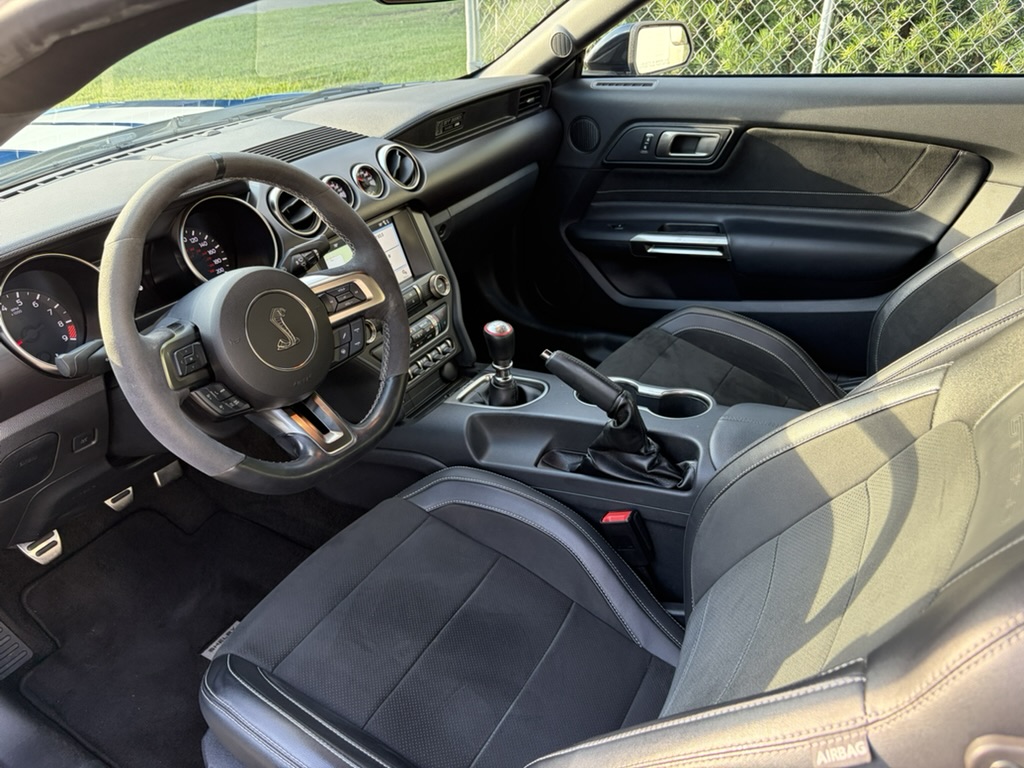 Used 2018 Ford Mustang Shelby GT350 w/ Convenience Package RWD image 21