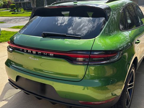 Used 2021 Porsche Macan AWD/4WD image 5