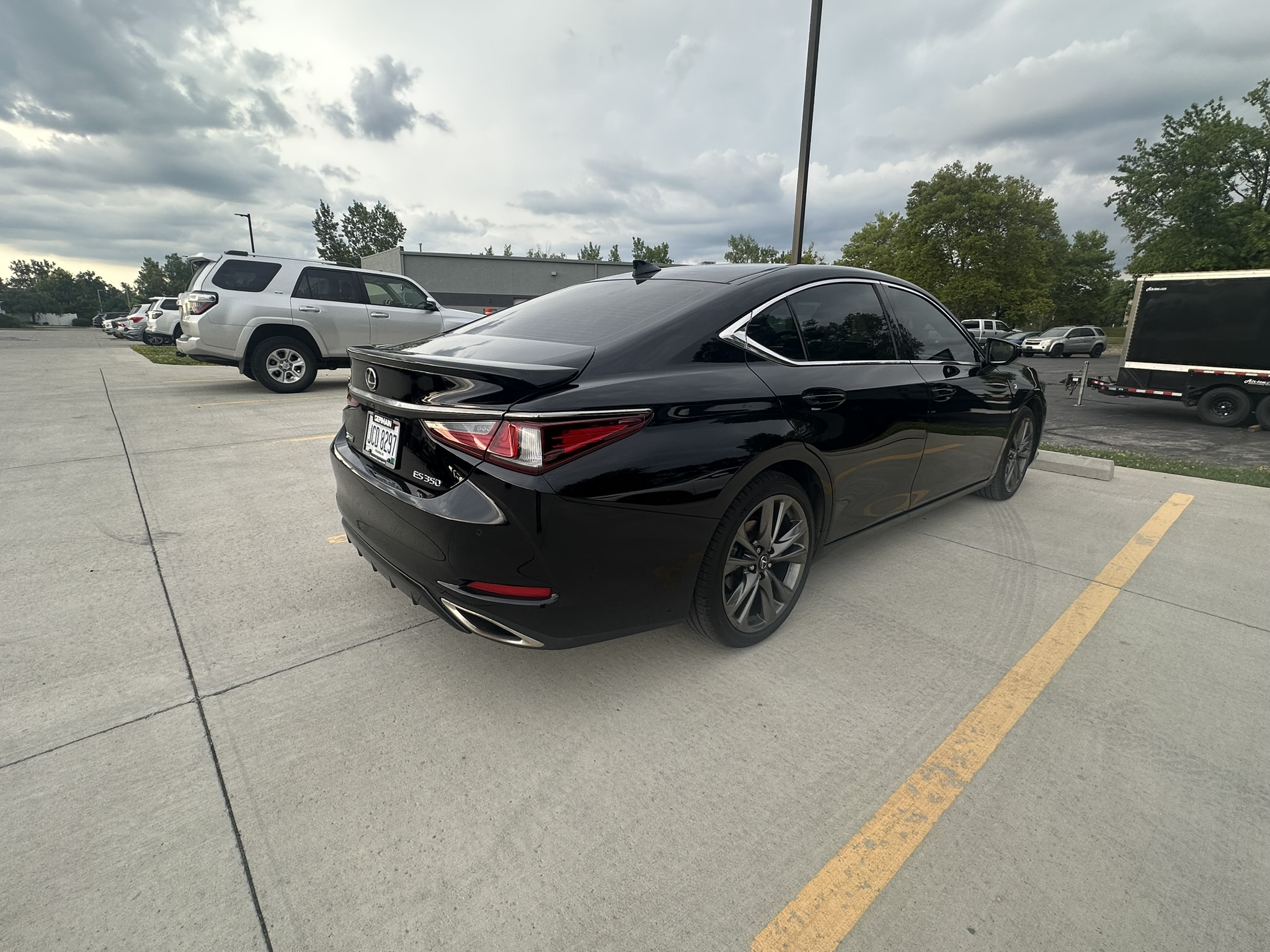 Used 2021 Lexus ES 350 F Sport w/ Accessory Package 2 FWD image 6