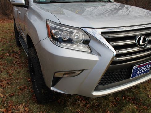 Used 2016 Lexus GX 460 460 Sport Utility 4D image 6