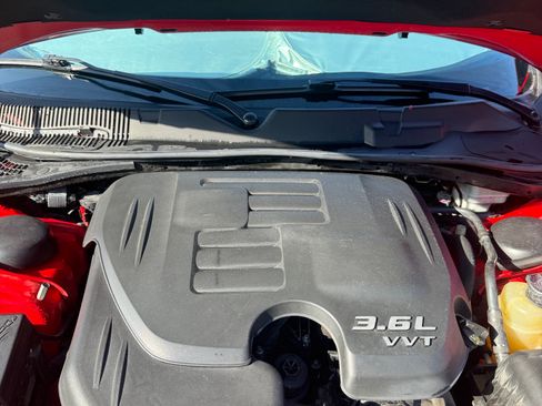 Used 2015 Dodge Challenger SXT w/ Super Sport Group (SS/T) RWD image 13