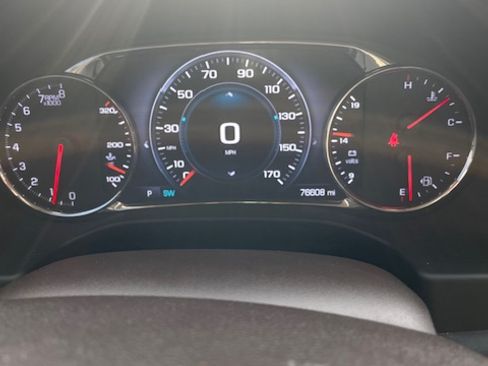 Used 2017 GMC Acadia Denali w/ Technology Package image 11