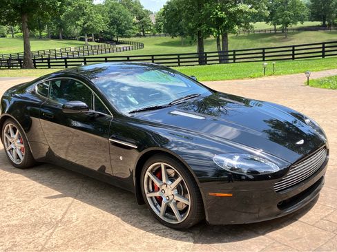 Used 2007 Aston Martin V8 Vantage Coupe image 4