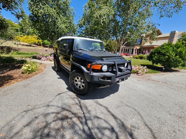 Used 2007 Toyota FJ Cruiser 4WD w/ Upgrade Pkg 1 image 4
