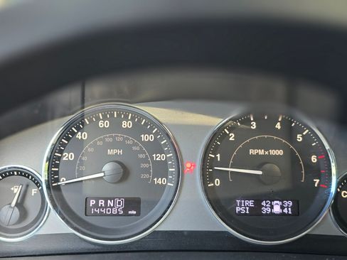 Used 2008 Jeep Grand Cherokee Limited w/ Trailer Tow Group IV image 5