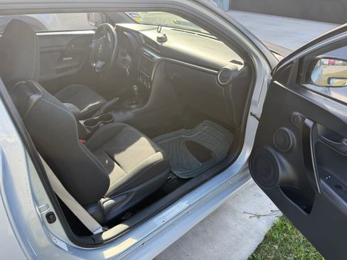 Used 2014 Scion tC 10 Series image 4