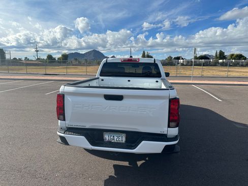 Used 2024 Chevrolet Colorado LT image 6