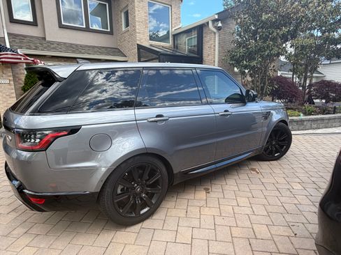 Used 2021 Land Rover Range Rover Sport HSE AWD/4WD image 6