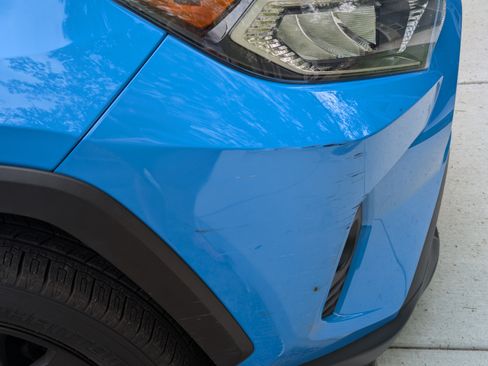 Used 2021 Toyota RAV4 XLE image 21