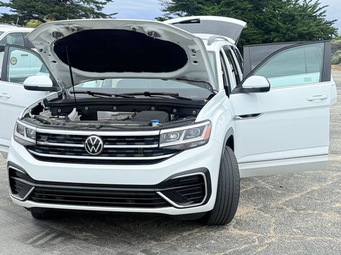 Used 2021 Volkswagen Atlas SE w/ Panoramic Sunroof Package AWD/4WD image 13