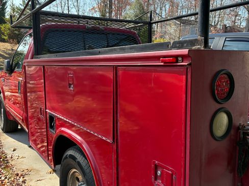 Used 2001 Ford F350 2WD Regular Cab Super Duty image 9