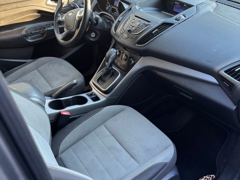 Used 2014 Ford Escape SE image 10