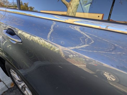 Used 2015 Toyota Highlander XLE image 2