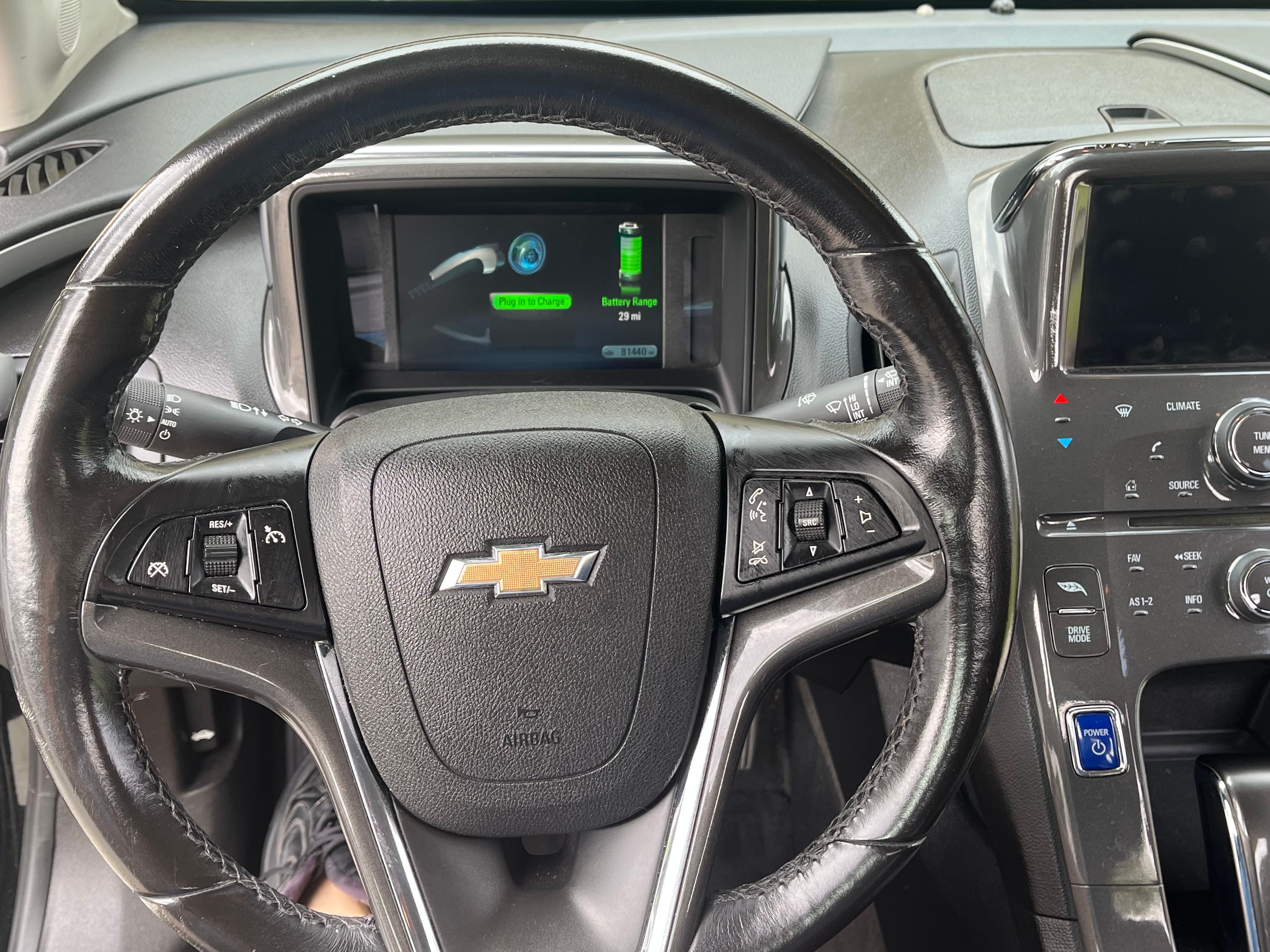 Used 2014 Chevrolet Volt w/ Enhanced Safety Package 1 FWD image 12