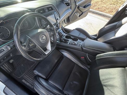 Used 2017 Nissan Maxima 3.5 SL image 16