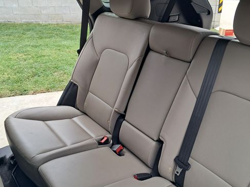 Used 2019 Hyundai Santa Fe XL SE w/ SE Premium Package 02 image 10