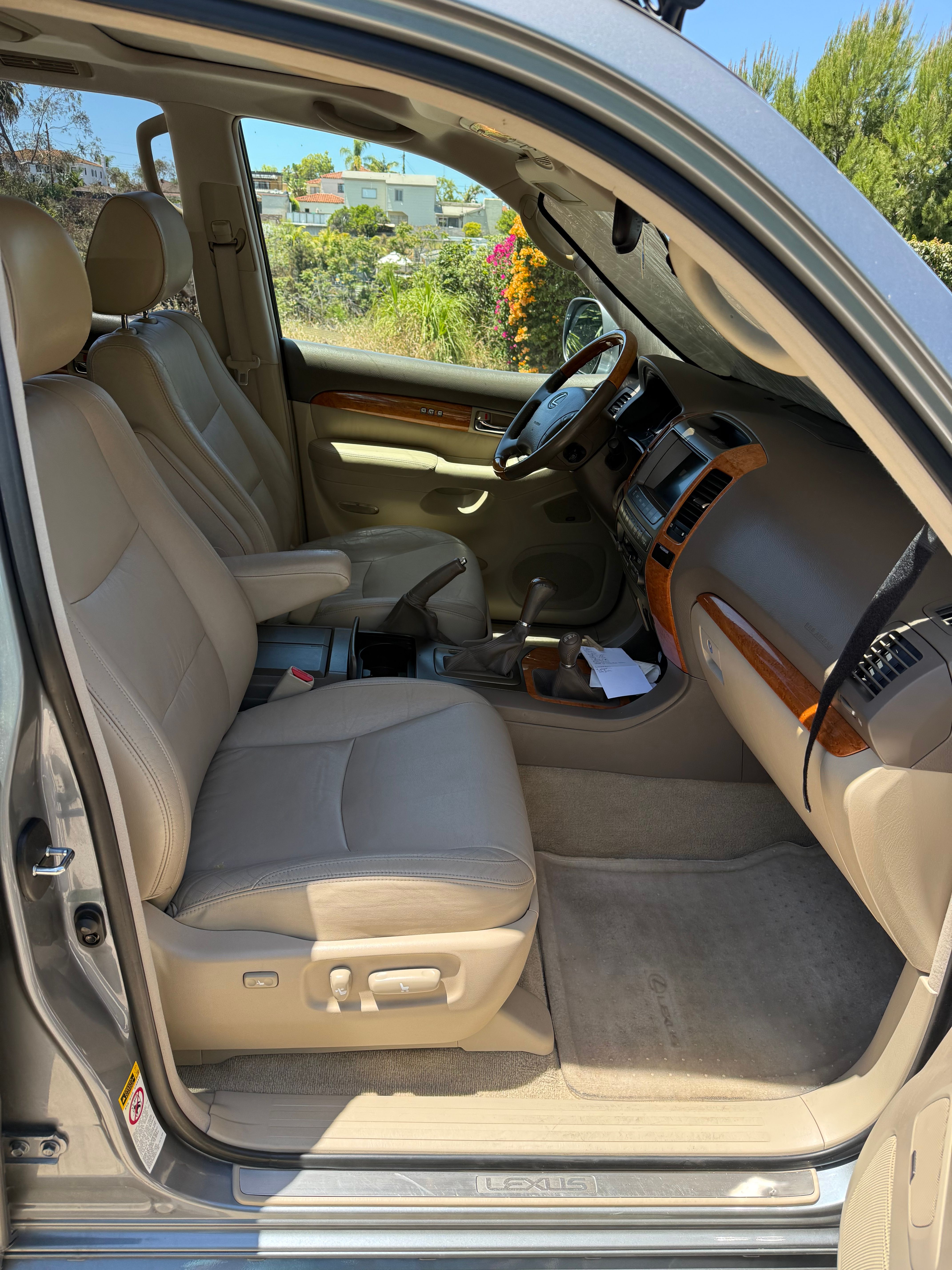 Used 2005 Lexus GX 470 AWD/4WD image 9