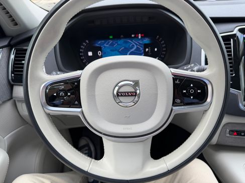 Used 2023 Volvo XC90 B6 Plus w/ Protection Package Premier image 15